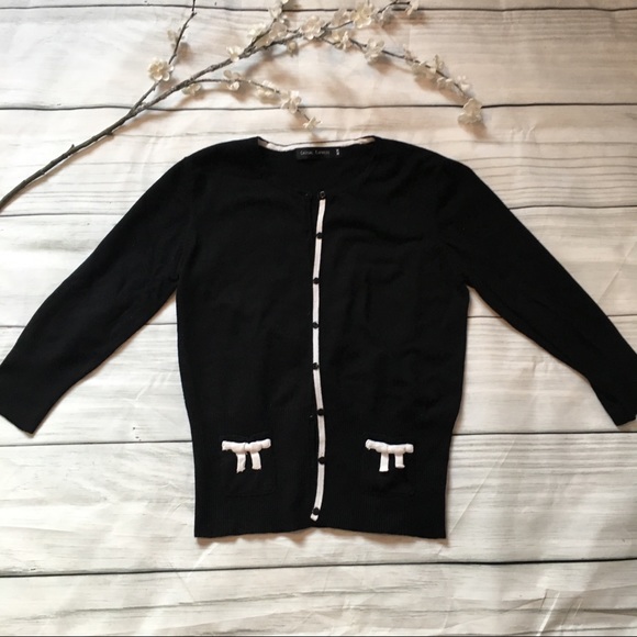 Sweaters - Black & White Cardigan With Cute Bows